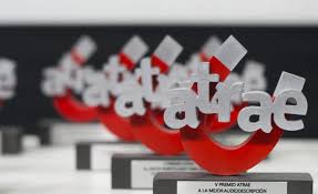 Manuel Caravaca, audiodescriptor de APTENT, ganador del Premio ATRAE 2024